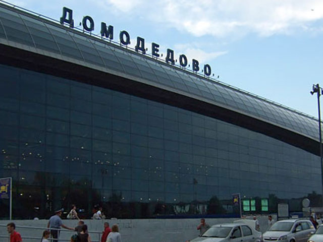В "Домодедово" не пустили на борт самолета колясочников, летевших на семинар по доступной среде для инвалидов