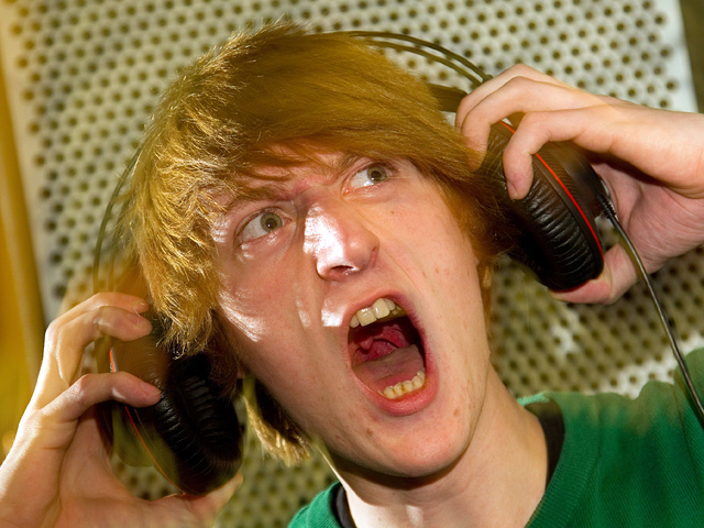 Выяснением, какой же звук вызывает у людей наибольшее раздражение, занималась группа исследователей из Университета Ньюкасла