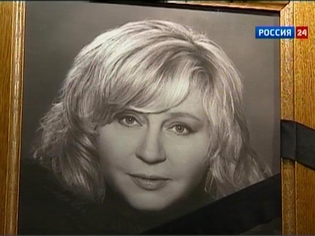 Москва прощается с актрисой Мариной Голуб, трагически погибшей в автомобильной аварии