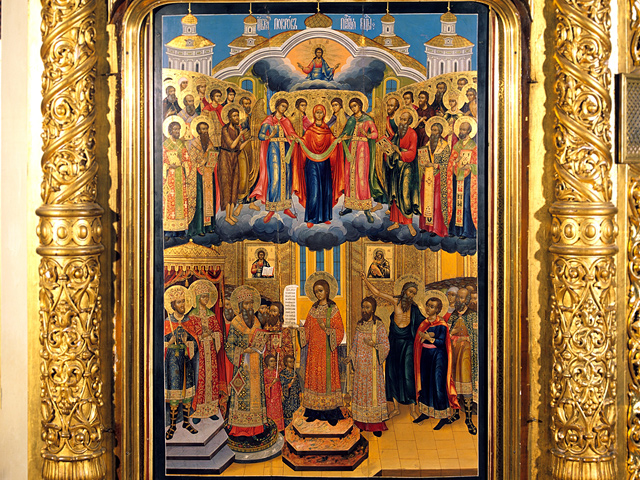 Праздник Покрова Пресвятой Богородицы отмечает в воскресенье Русская православная церковь