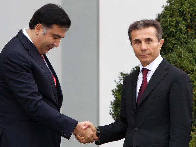 Проиграв Иванишвили выборы, Саакашвили вернул ему грузинское гражданство