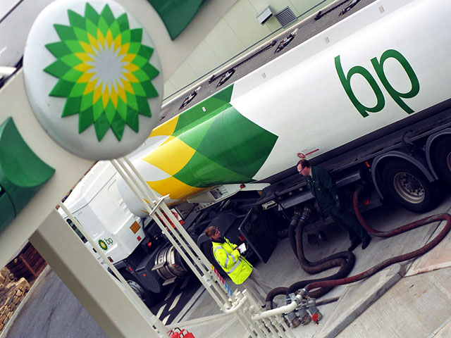 BP заключает эпохальное соглашение с Кремлем за 27 млрд долларов и открывает "начало новой эры"