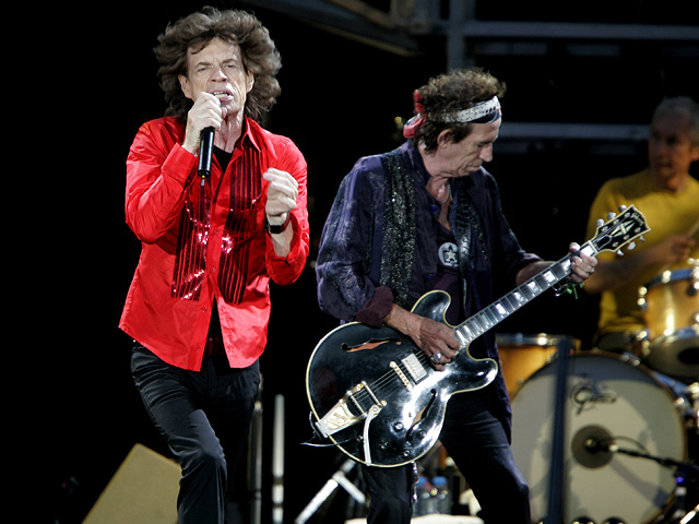 Стоимость билетов на юбилейные концерты группы The Rolling Stones в зале 02, которые состоятся в британской столице 25 и 29 ноября, достигает 15,4 тыс. фунтов (25 тыс. долларов)