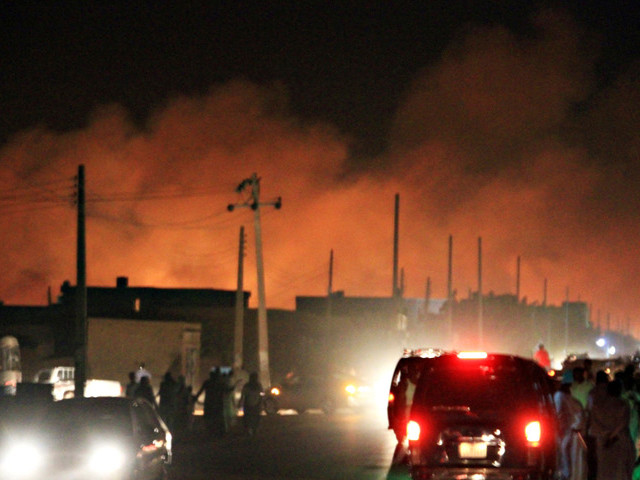 В Судане сегодня ночью вспыхнул крупный пожар на военном предприятии