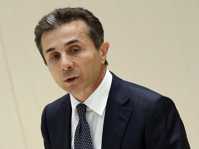 Парламент Грузии на пленарном заседании в четверг утвердил новый новый кабинет министров