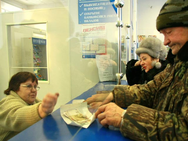 Реформа пенсионной системы вылилась в масштабное противостояние Путина и Медведева
