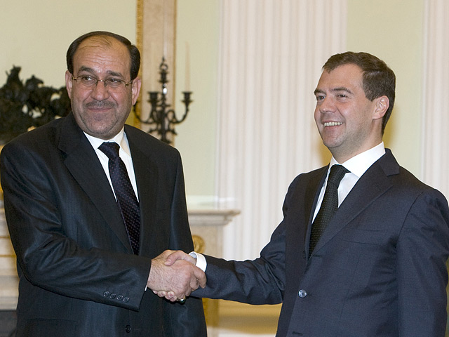 Власти Ирака аннулировали сделку с Россией на покупку оружия стоимостью 4,2 млрд долларов, подписание которой лоббировал премьер Дмитрий Медведев