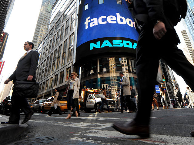 С 14 ноября будет разрешена продажа 750 млн акций Facebook