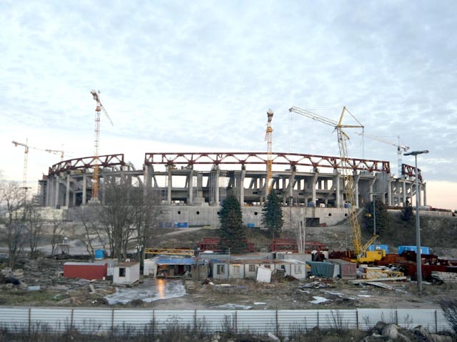 Заместитель губернатора Санкт-Петербурга Сергей Вязалов не исключает, что схема финансирования строительства стадиона на Крестовском острове претерпит изменения