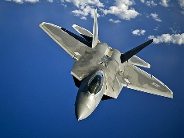 В американском штате Флорида разбился истребитель пятого поколения F-22 Raptor ВВС США