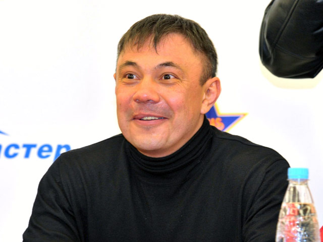 Легендарный российский боксер и тренер Константин Цзю рассказал, что представитель первого полусреднего веса россиянин Хабиб Аллахвердиев стал инициатором прекращения сотрудничества между сторонами