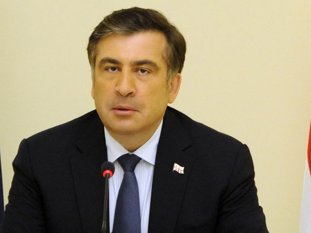 Саакашвили могут сместить с поста президента за тайную прослушку оппозиции, считают эксперты