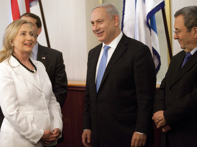 В Израиль прибыла госсекретарь США Хиллари Клинтон