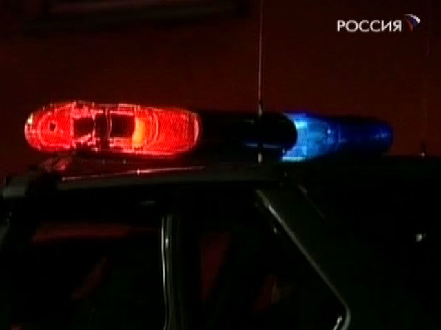 В Котласском районе Архангельской области полицейские при задержании автомобиля вынуждена была стрелять на поражение, тяжело ранив подростка