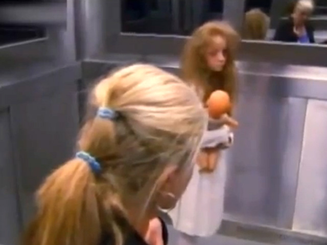 Бразильские телевизионщики в погоне за красивыми кадрами провернули розыгрыш со скрытой камерой, способный шокировать любого, кто хоть раз пользовался лифтом