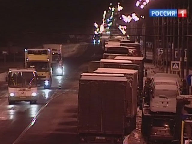 Движение на федеральной трассе М-10 "Россия" восстановлено