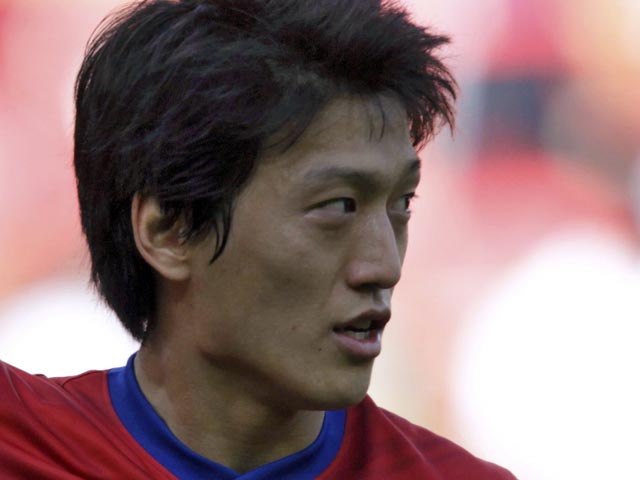 Корейского футболиста дисквалифицировали за политический лозунг