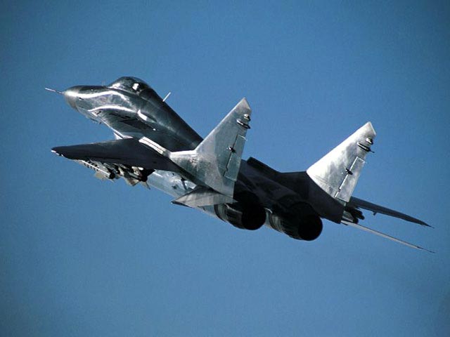 Следственные органы закрыли уголовное дело в отношении двух руководителей компании, причастной к громкому скандалу со срывом поставок российских самолетов МиГ Алжиру