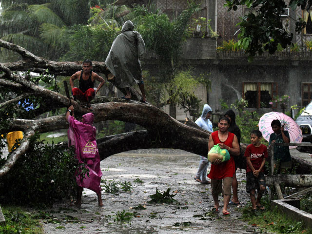Тайфун "Пабло" на Филиппинах убил 82 человека, 21 пропал без вести