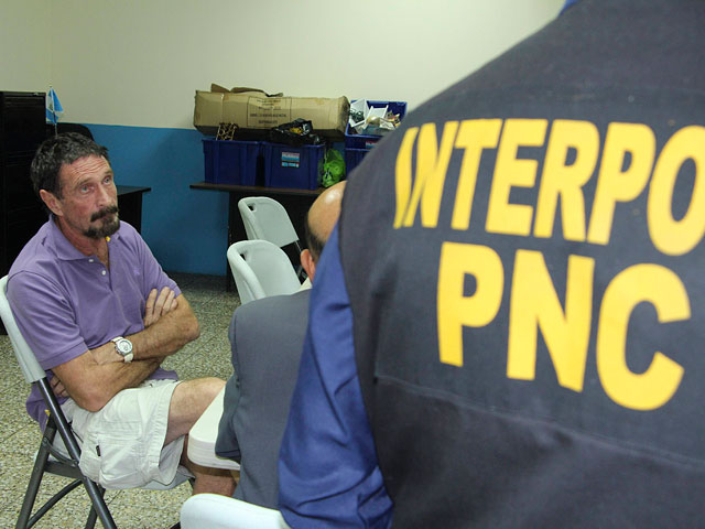 Гватемальские власти арестовали создателя антивируса McAfee, попросившего убежища