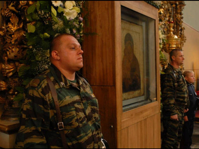 Защищать православные святыни будут "гвардейцы патриарха"