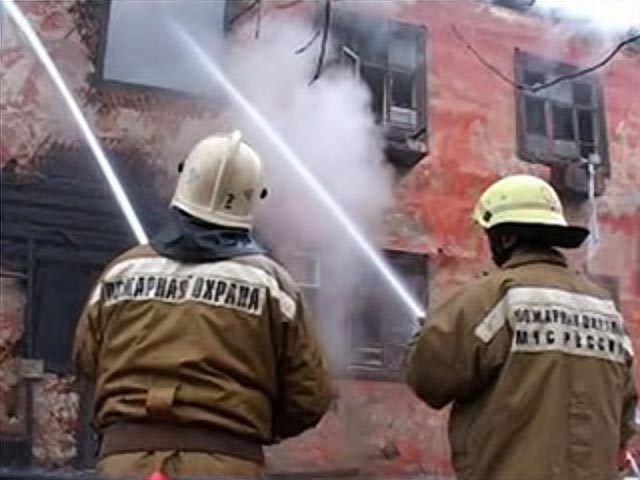 В Сочи в ночь на субботу сгорел жилой дом - как минимум один человек погиб