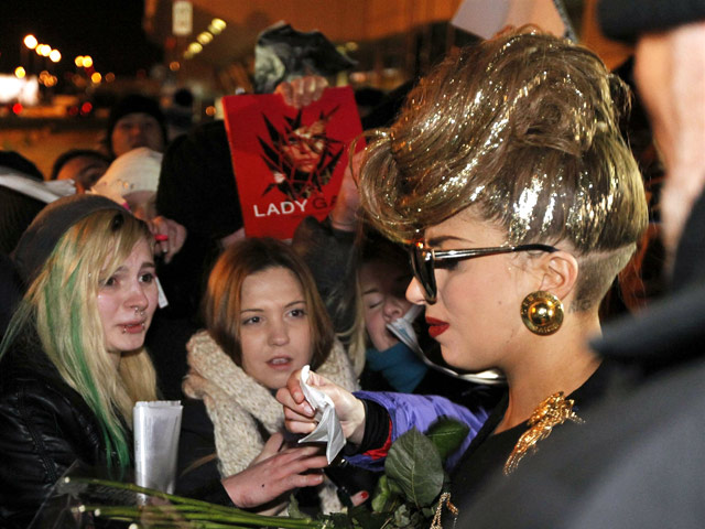 На московском концерте Lady Gaga обещала россиянам бороться за их права