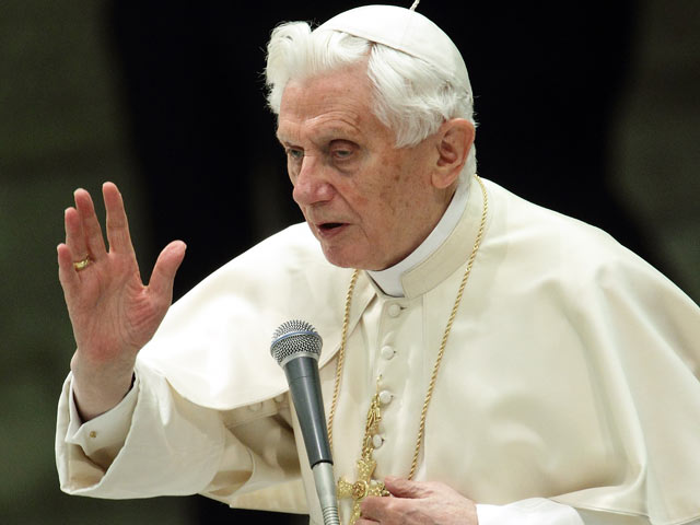 Папа Римский соболезнует в связи с расстрелом детей в Коннектикуте