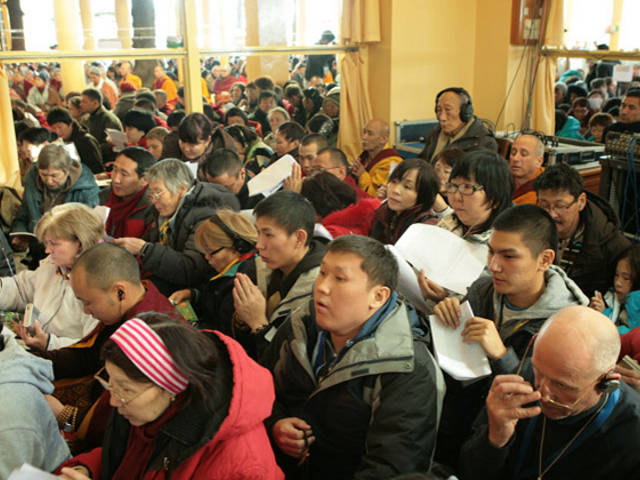 Далай-лама проведет в Дели учения для российских буддистов