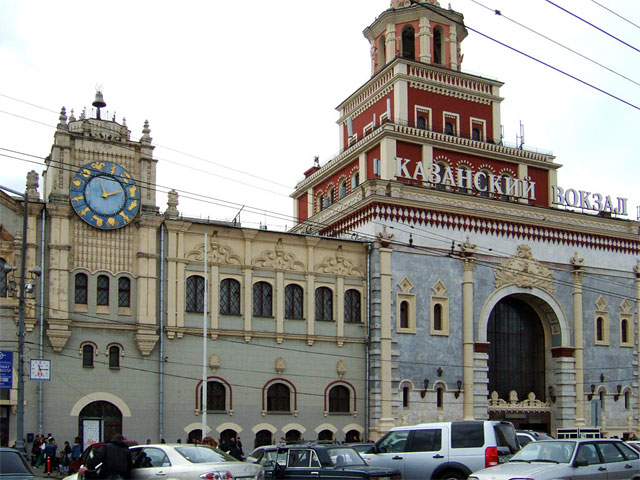 Бомж ранил ножом троих прохожих на Казанском вокзале Москвы
