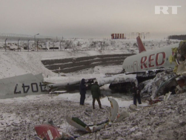 Крушение самолета Ту-204 в столичном аэропорту "Внуково" не было связано с состоянием взлетно-посадочной полосы, сообщил Межгосударственный авиационный комитет (МАК) 