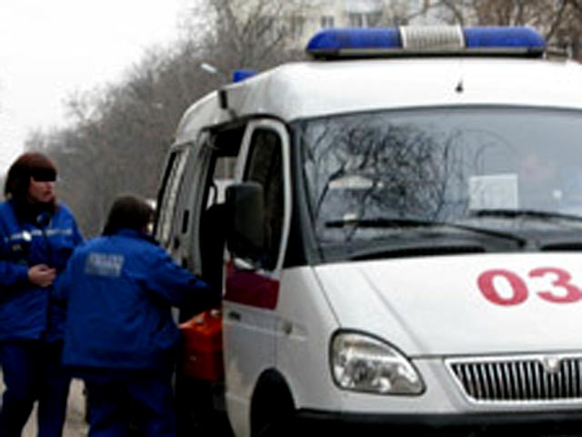 Взрыв самодельной бомбы ранил двух собиравших ее жителей кубанской станицы Взрыв самодельной бомбы ранил двух собиравших ее жителей кубанской станицы