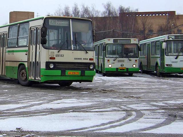 В новогоднюю ночь работа общественного наземного транспорта Москвы будет продлена до 3:00
