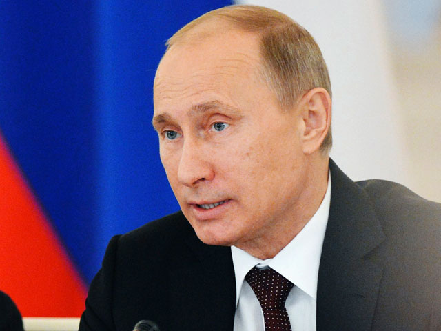 Путин подписал закон, позволяющий высшим чиновникам служить на благо народу до 70 лет