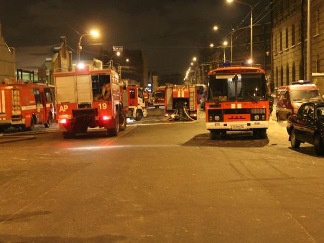 В Санкт-Петербурге в первые сутки нового года, включая новогоднюю ночь, произошло 11 пожаров