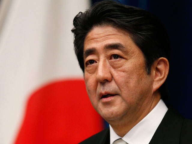Глава правительства Японии Синдзо Абэ рассматривает возможность официального визита в Россию в апреле или мае этого года