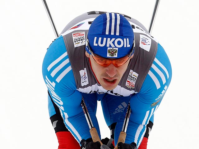 Девятьяров и Морилов выиграли командный спринт на этапе Кубка мира по лыжным гонкам