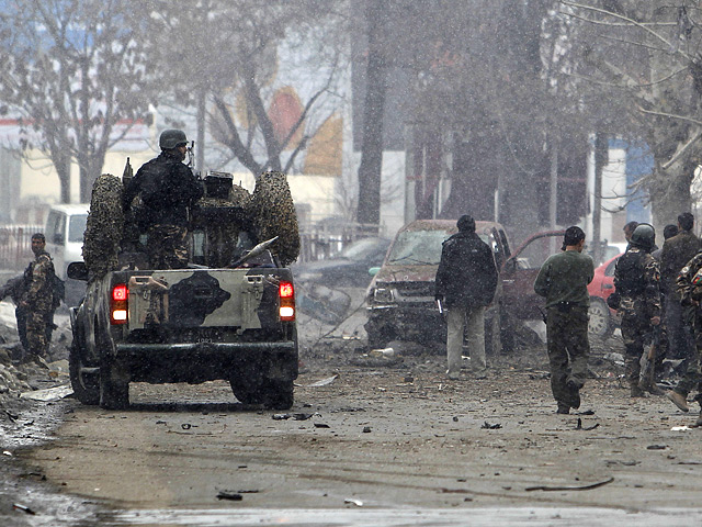 Мощный взрыв прогремел в среду днем в столице Афганистана Кабуле. Инцидент произошел в центральном районе Чаррахи-е Садарат