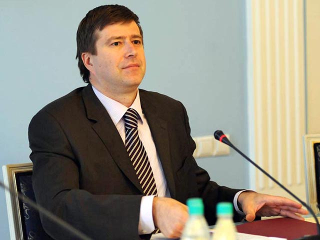 Министр юстиции Александр Коновалов во время правительственного часа в Госдуме раскритиковал закон, обязывающий российские некоммерческие организации, финансируемые из-за границы и занимающиеся политической деятельностью, регистрироваться в качестве "инос