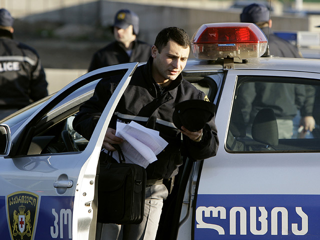 В Грузии арестован один из силовиков Михаила Саакашвили, которого подозревают, пока, правда, неофициально, в организации покушений в Москве на криминальных авторитетов и грузинских оппозиционных лидеров