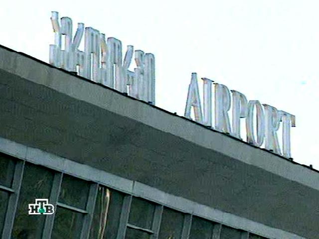 Сотрудники информационной службы Тбилисского международного аэропорта опровергли информацию о том, что в аэропорту отказались принимать спецборт с телом убитого в Москве вора в законе Аслана Усояна