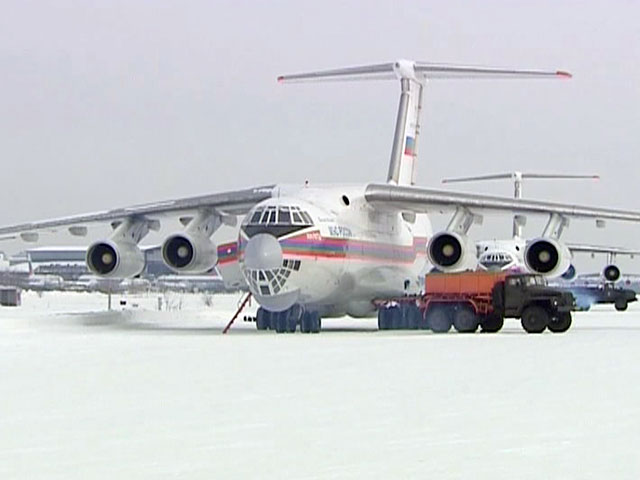 МЧС России отправит на Ближний Восток два самолета, чтобы вывезти россиян, желающих вернуться на родину из Сирии