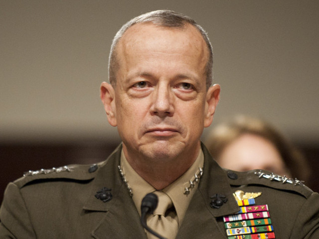 С командующего Международными силами содействия безопасности в Афганистане, американского генерала Джона Аллена сняты все подозрения во внебрачной связи