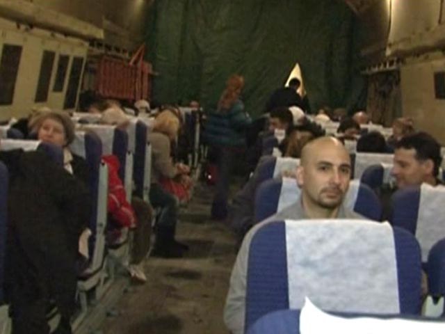 Из Бейрута вернулись два самолета МЧС с россиянами, покинувшими Сирию