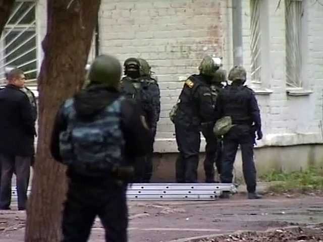 Двое полицейских погибли, еще семь силовиков ранены в результате двух боестолкновений с бандитами в Веденском районе Чечни