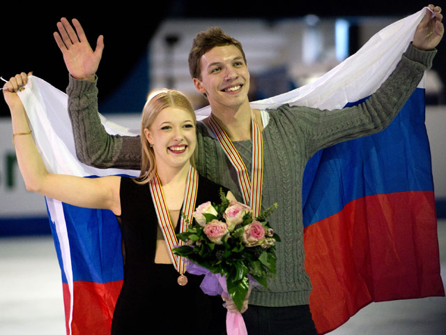Российская пара Боброва - Соловьев выиграла ЧЕ по фигурному катанию в танцах на льду