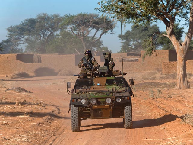 Французские и малийские войска вошли в стратегический город Тимбукту на севере Мали, сообщает агентство SAPA со ссылкой на представителя армии Мали