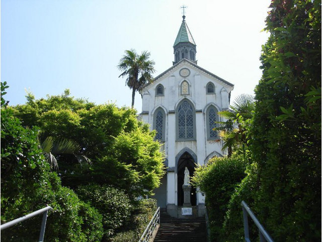 Католический храм Оура, расположенный в городе Нагасаки воздвигнут в память 26-ти японских мучеников, пострадавших в конце XVI века за христианскую веру