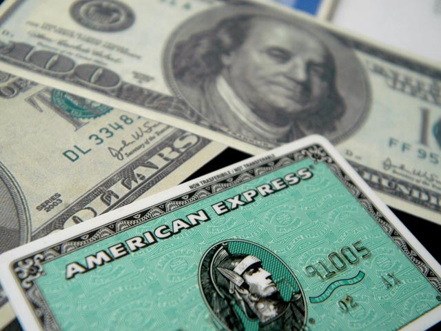 Сбербанк 1 марта прекратит обслуживать дорожные чеки American Express