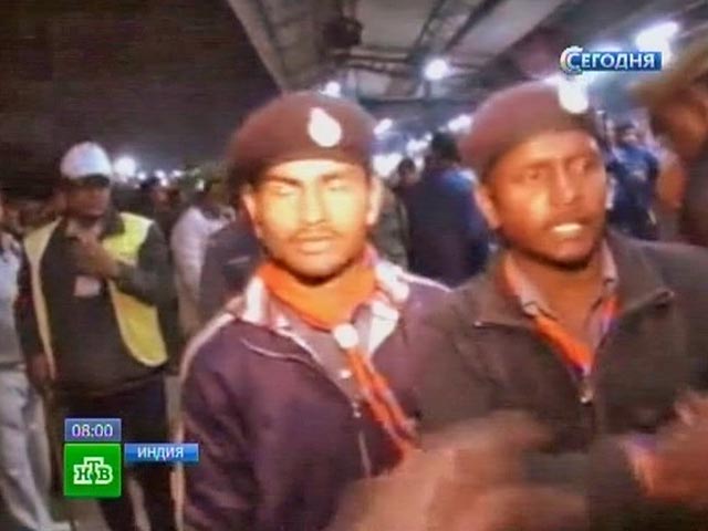 Тридцать шесть человек погибли в результате давки в воскресенье вечером на вокзале в городе Аллахабад в индийском штате Уттар-Прадеш